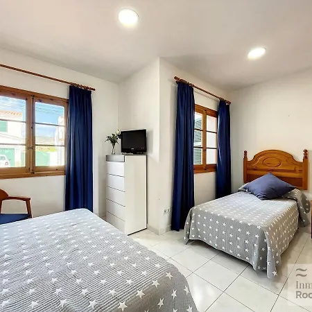 Roca Fornells, En Ses Salines Con Piscina Ss24 Fornells (Menorca)